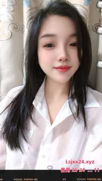 白云原装C杯大咪咪逼紧水多--小辣椒